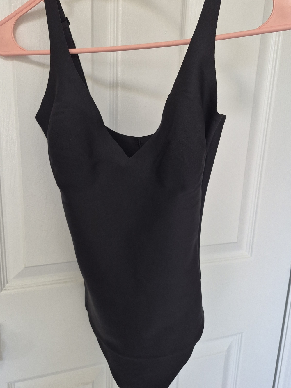 SKIMS Body Slimming Bodysuit SIZE Medium NWT